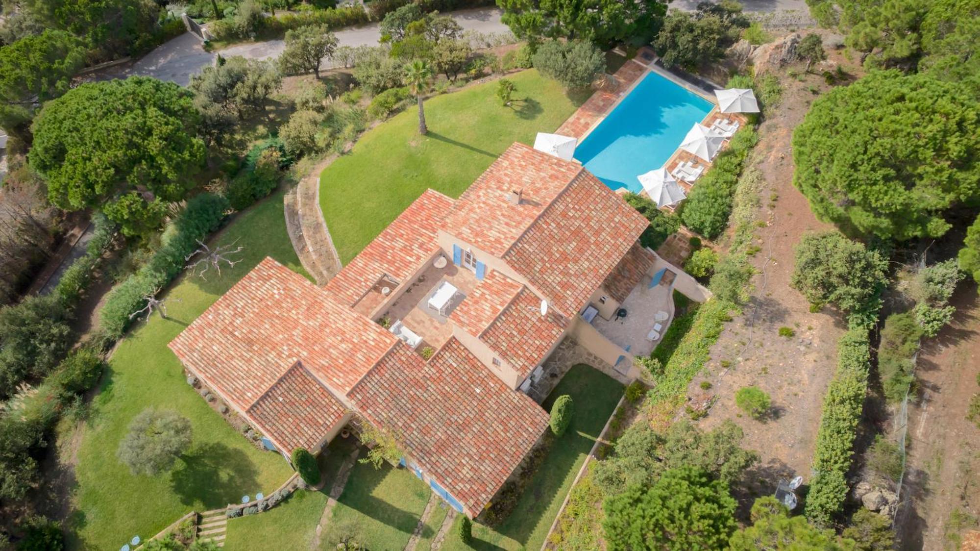 Fcd06 Charming With Stunning Panoramic Sea View Villa